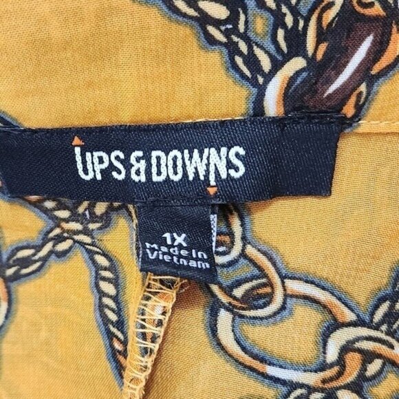 Ups & Downs long sleeve button down  high to low chain print blouse size 1X - Picture 6 of 7
